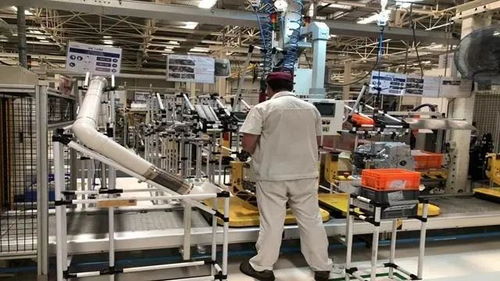 中国汽车产能“爆仓”下的双赢棋局 技术转让与技术维护服务的新机遇